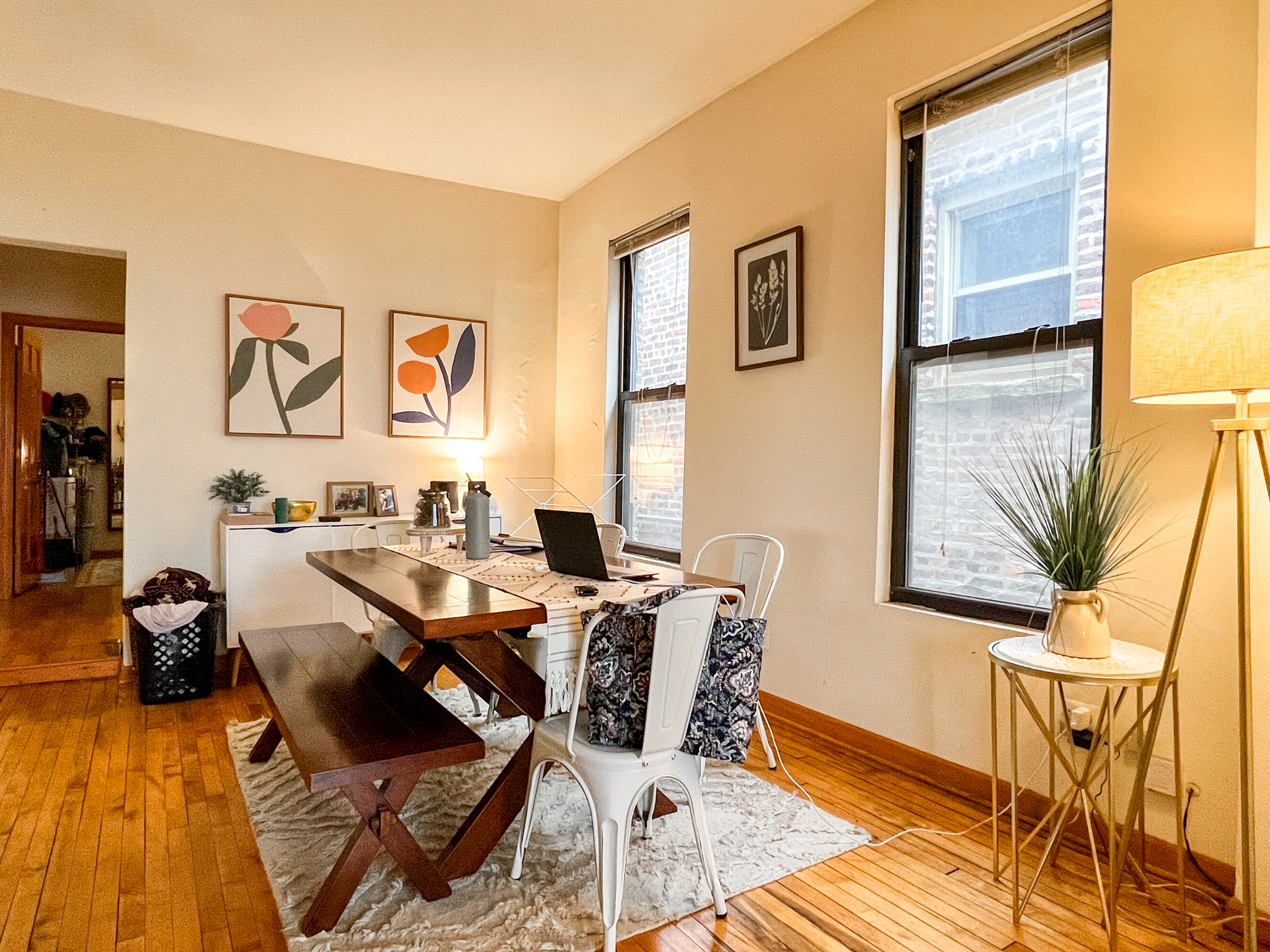 2010 W. Chicago Ave. 2010 W. Chicago Ave., IL 60622 West Town - Leasing by Cross Street